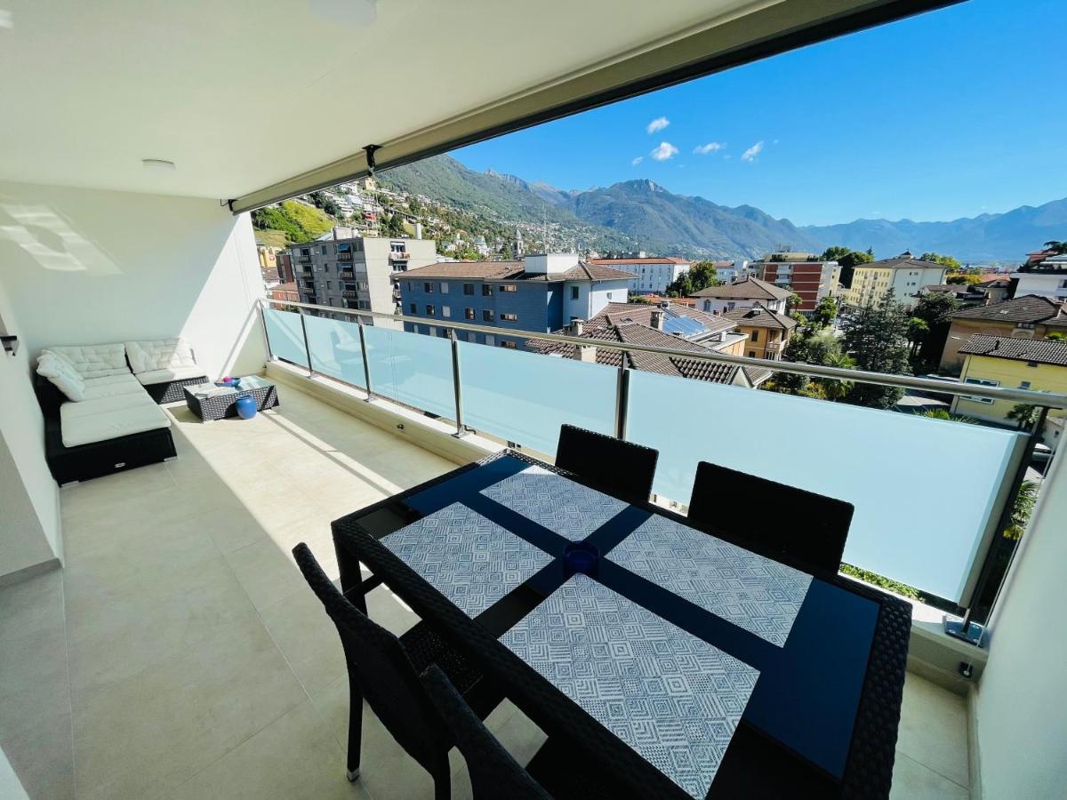 Downtown Apartment Locarno Bagian luar foto